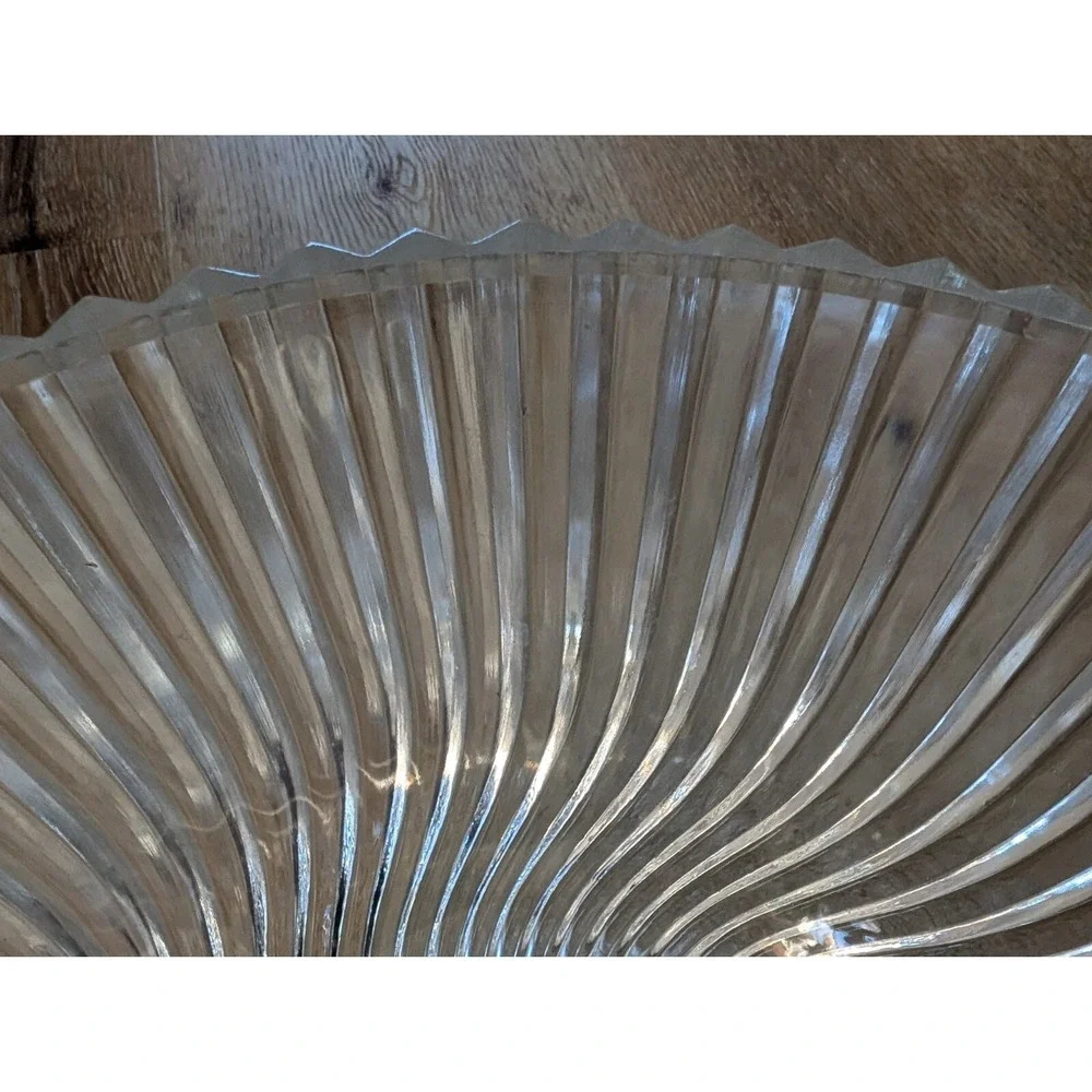 9-In Vintage Crystal Ribbed Bowl‎ With Silver Accent